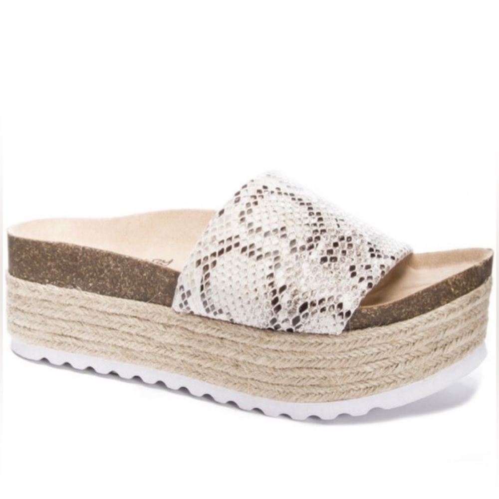 Dirty Laundry ‘Pippa’ Sandal in Snake Print Size 6.5
